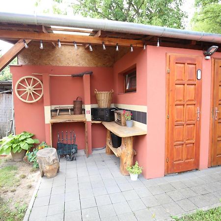 Karavan Štúrovo 外观 照片