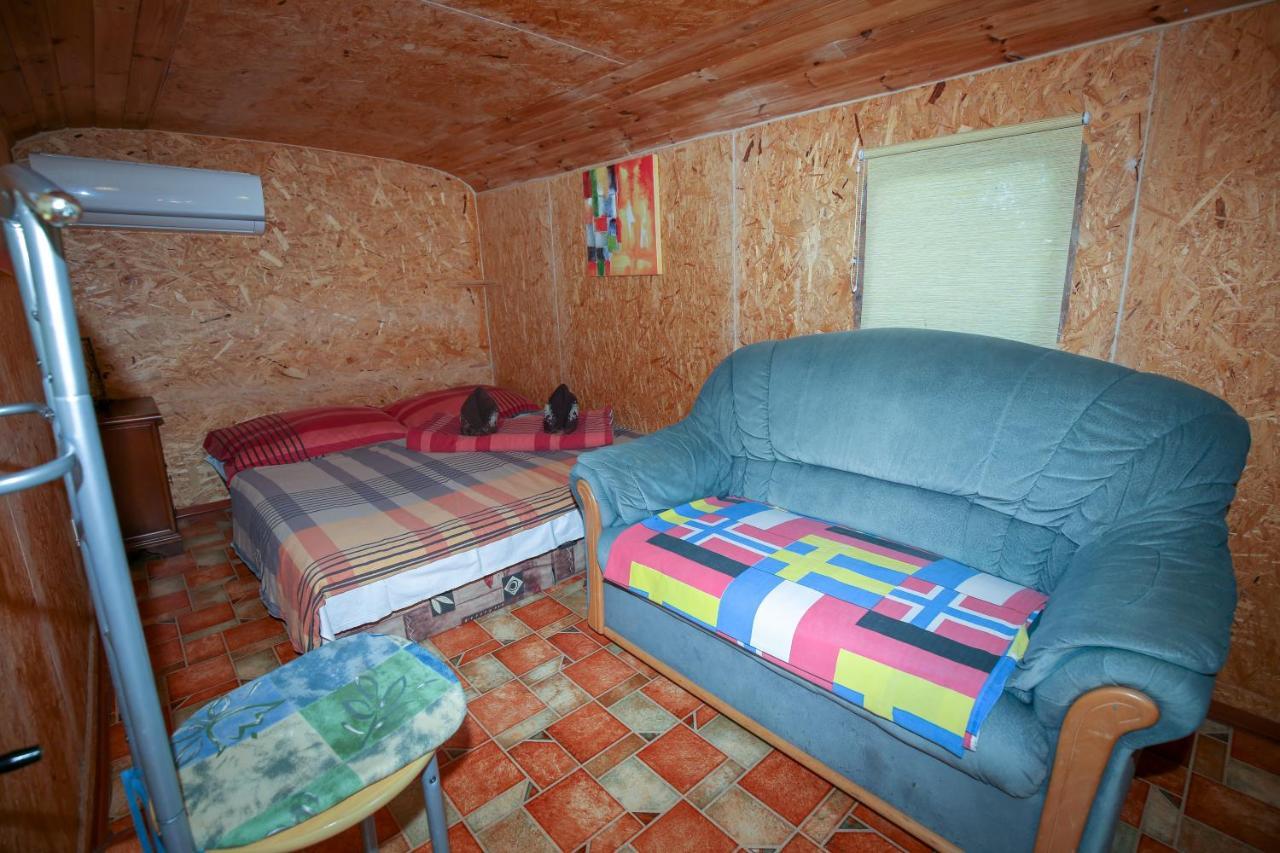 Karavan Štúrovo 外观 照片