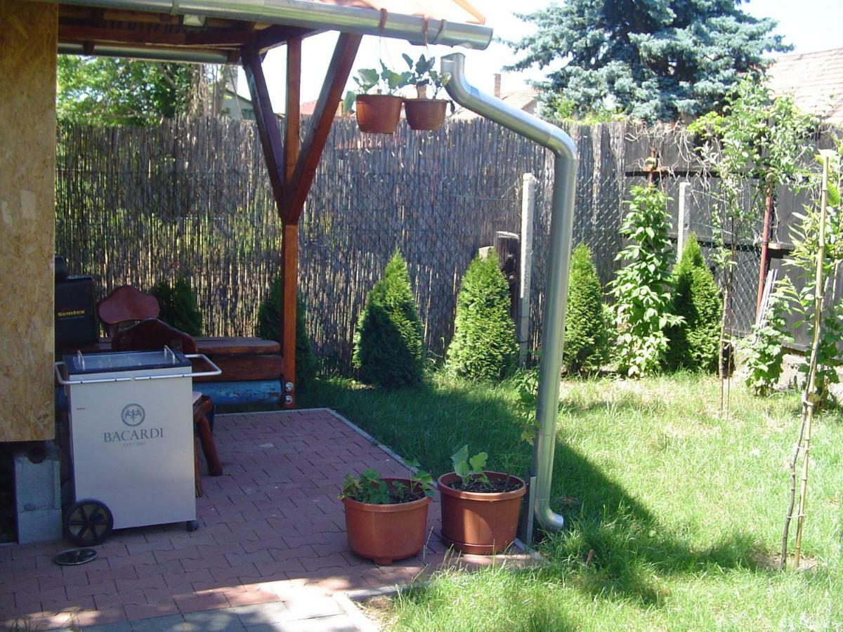 Karavan Štúrovo 外观 照片